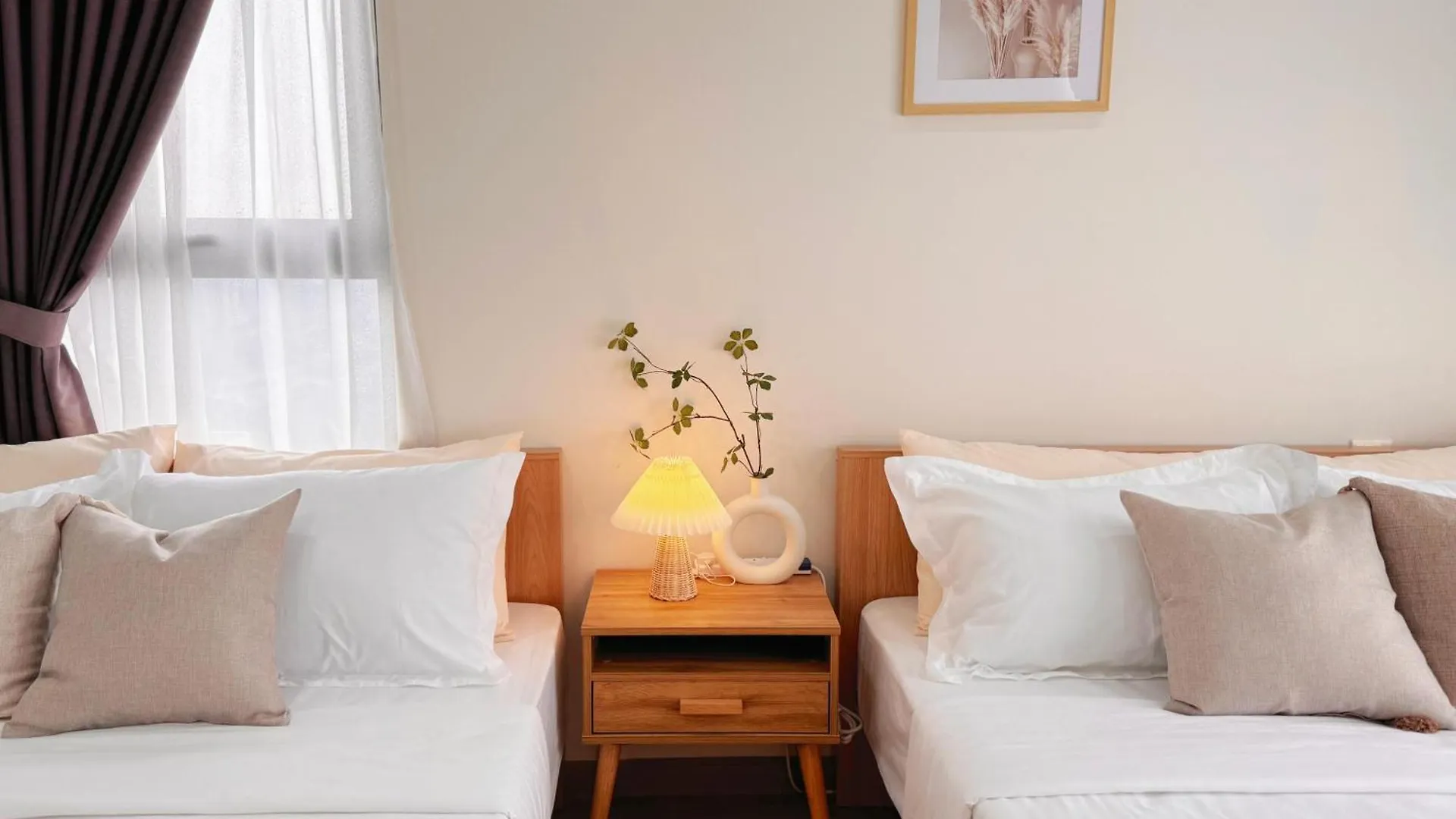 Apartment Beachfront Seaview 2Carparks, 6-10 Pax Netflix Johor Bahru Malaysia